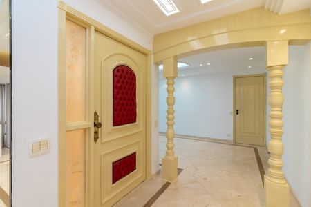 Apartamento à venda com 200m², 4 quartos e 3 vagas Apartamento à venda com 200m², 4 quartos e 3 vagasHall de Entrada
