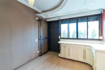 Apartamento à venda com 200m², 4 quartos e 3 vagas Apartamento à venda com 200m², 4 quartos e 3 vagasSuíte 1