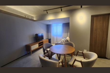 Sala  de apartamento para alugar com 2 quartos, 70m² em Pituba, Salvador