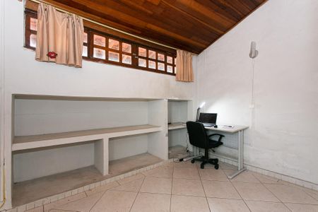 Casa à venda com 90m², 4 quartos e 1 vagaQuarto 3