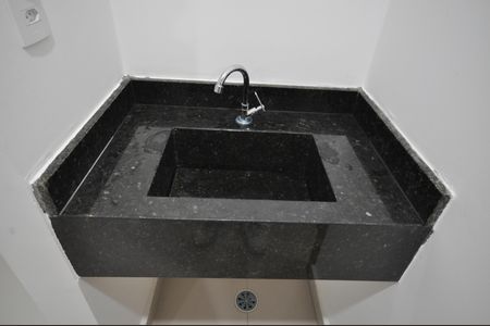 Apartamento à venda com 33m², 1 quarto e sem vagaBanheiro