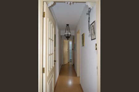 Apartamento à venda com 100m², 2 quartos e 1 vagaCorredor íntimo