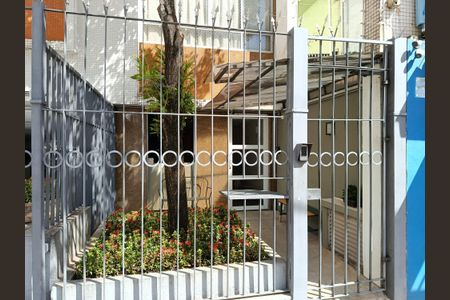 Apartamento à venda com 100m², 2 quartos e 1 vagaEntrada do condomínio