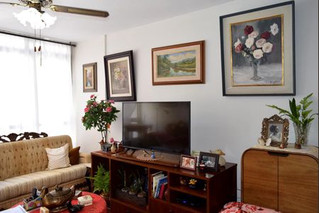 Apartamento à venda com 100m², 2 quartos e 1 vagaSala de estar