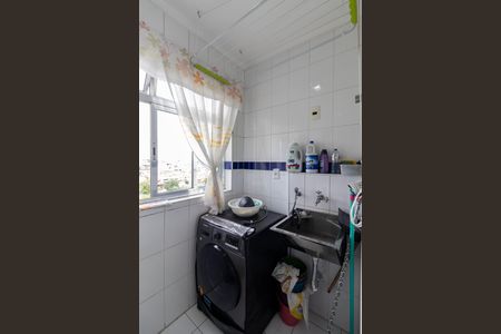 Apartamento à venda com 70m², 3 quartos e 1 vagaÁrea de Serviço