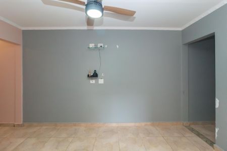 Sala de apartamento à venda com 2 quartos, 60m² em Parque Paineiras, São Paulo