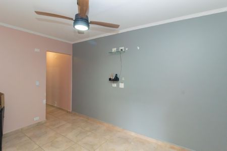 Sala de apartamento à venda com 2 quartos, 60m² em Parque Paineiras, São Paulo