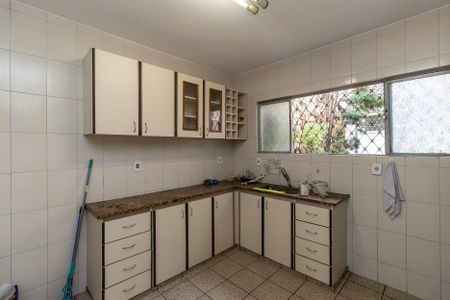 Casa à venda com 210m², 3 quartos e 4 vagasCozinha