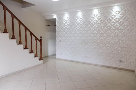 Sala de casa para alugar com 3 quartos, 300m² em Parque Jurema, Guarulhos