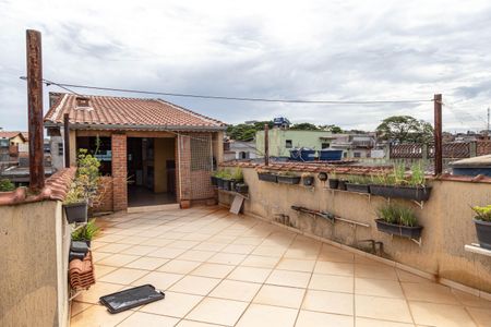 Casa para alugar com 300m², 3 quartos e 2 vagasTerraço