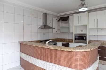Casa para alugar com 300m², 3 quartos e 2 vagasCozinha