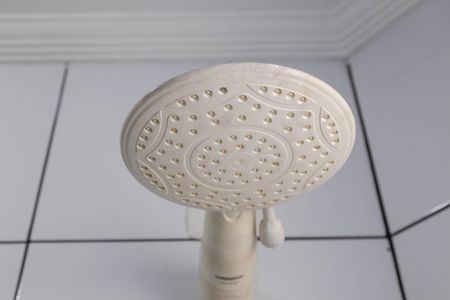 Banheiro de casa para alugar com 3 quartos, 300m² em Parque Jurema, Guarulhos