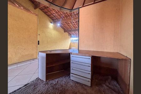 Casa para alugar com 300m², 3 quartos e 2 vagasEscritório