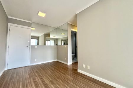 Sala de apartamento para alugar com 2 quartos, 50m² em Vila Santa Catarina, São Paulo