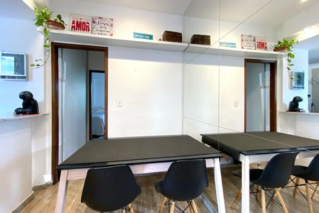 Apartamento à venda com 50m², 1 quarto e 1 vagaCopa