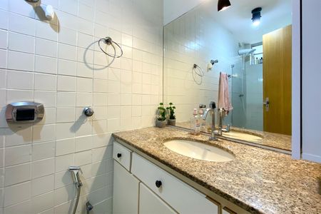 Apartamento à venda com 50m², 1 quarto e 1 vagaBanheiro