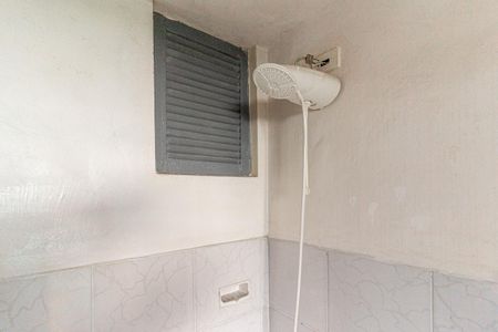 Banheiro de kitnet/studio para alugar com 1 quarto, 30m² em Santa Cecilia, São Paulo