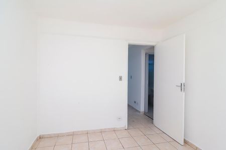 Quarto 1 de apartamento para alugar com 2 quartos, 50m² em Jardim Marilu, São Paulo