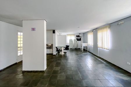 Apartamento para alugar com 52m², 2 quartos e 1 vagaÁrea comum - Salão de festas