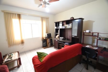 Sala de casa à venda com 2 quartos, 147m² em Vila Rossi Borghi E Siqueira, Campinas