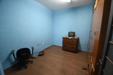 Casa à venda com 147m², 2 quartos e 1 vagaQuarto de Serviço