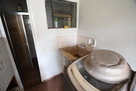 Casa à venda com 147m², 2 quartos e 1 vagaÁrea de Serviço