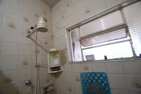 Casa à venda com 147m², 2 quartos e 1 vagaBanheiro