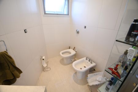 Casa de condomínio à venda com 527m², 5 quartos e 5 vagasBanheiro Suíte