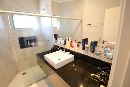 Casa de condomínio à venda com 527m², 5 quartos e 5 vagasBanheiro Suíte