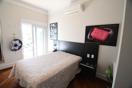 Casa de condomínio à venda com 527m², 5 quartos e 5 vagasQuarto 5