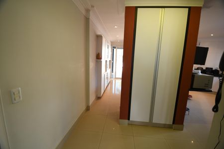 Casa de condomínio à venda com 527m², 5 quartos e 5 vagasCozinha
