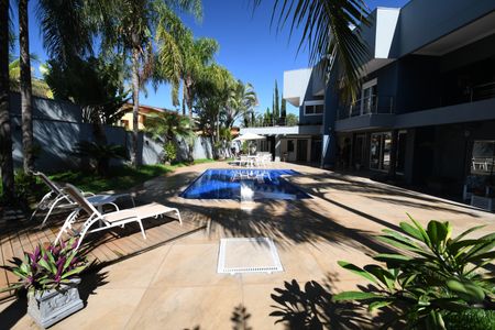 Casa de condomínio à venda com 527m², 5 quartos e 5 vagasPiscina