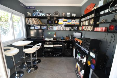 Casa de condomínio à venda com 527m², 5 quartos e 5 vagasEstudio