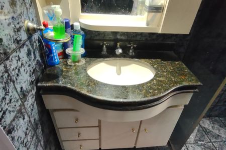 Apartamento à venda com 86m², 3 quartos e 2 vagas Apartamento à venda com 86m², 3 quartos e 2 vagasBanheiro da Suíte