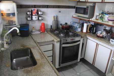 Apartamento à venda com 86m², 3 quartos e 2 vagasCozinha