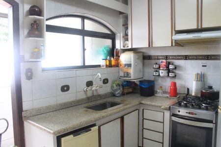 Apartamento à venda com 86m², 3 quartos e 2 vagasCozinha