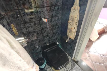 Apartamento à venda com 86m², 3 quartos e 2 vagas Apartamento à venda com 86m², 3 quartos e 2 vagasBanheiro da Suíte