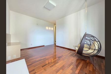 Apartamento para alugar com 280m², 4 quartos e 4 vagasQuarto Suíte Master 