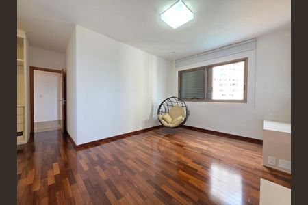 Apartamento para alugar com 280m², 4 quartos e 4 vagasQuarto Suíte Master 