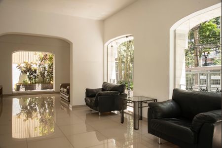 Apartamento à venda com 169m², 3 quartos e 2 vagasHall social