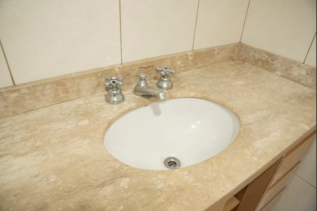 Apartamento à venda com 169m², 3 quartos e 2 vagasBanheiro