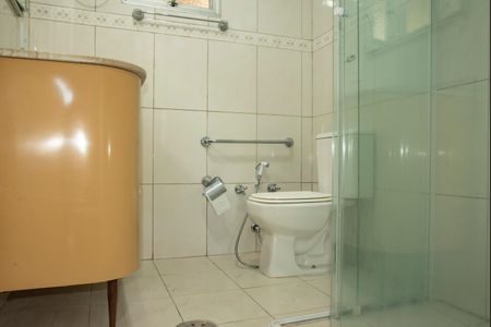 Apartamento à venda com 169m², 3 quartos e 2 vagasBanheiro da Suíte