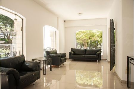 Apartamento à venda com 169m², 3 quartos e 2 vagasHall social