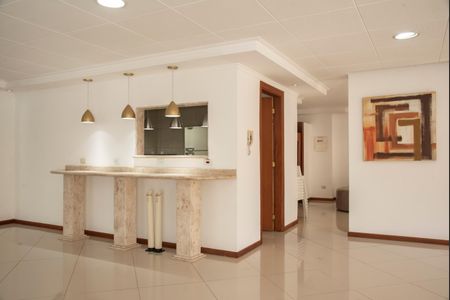 Apartamento à venda com 169m², 3 quartos e 2 vagasÁrea comum - Salão de festas