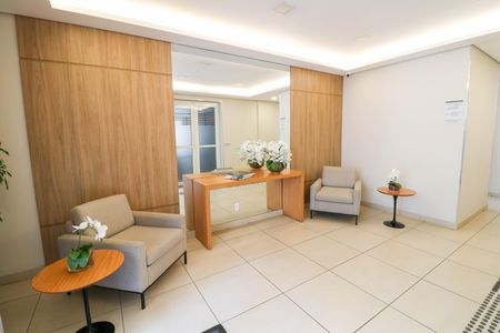 Apartamento à venda com 54m², 2 quartos e 1 vaga Apartamento à venda com 54m², 2 quartos e 1 vagaÁrea comum - Hall social