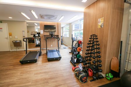 Apartamento à venda com 54m², 2 quartos e 1 vaga Apartamento à venda com 54m², 2 quartos e 1 vagaÁrea comum - Academia