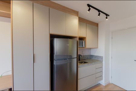 Cozinha de kitnet/studio para alugar com 1 quarto, 24m² em Vila Mariana, São Paulo