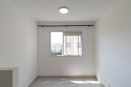 Apartamento para alugar com 32m², 2 quartos e sem vaga Apartamento para alugar com 32m², 2 quartos e sem vagaSala/Cozinha/Área de Serviço