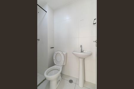 Apartamento para alugar com 32m², 2 quartos e sem vaga Apartamento para alugar com 32m², 2 quartos e sem vagaBanheiro