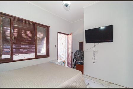 Casa de condomínio à venda com 230m², 5 quartos e 1 vagaQuarto 1